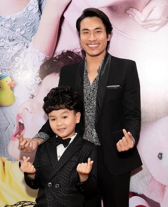 Đàn ông như Kiều Minh Tuấn cũng dùng phần mềm chỉnh mặt nhọn hoắt, đồng nghiệp đua nhau trêu ghẹo-4