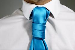 10 kiểu thắt cà vạt lạ mắt dành cho nam giới