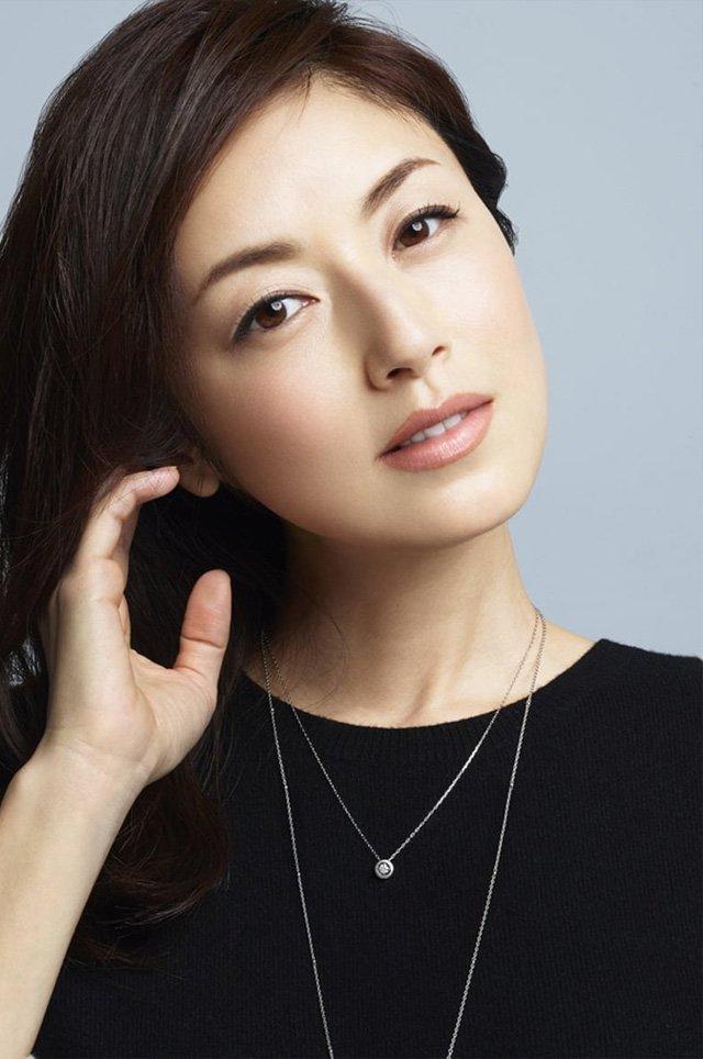 Nữ diễn viên lăng nhăng nhất Nhật Bản: Ngoại tình dù đã 2 con, bị nghiệp quật suýt mất trắng-2