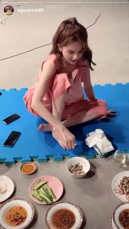 Thân hình Ngọc Trinh chỉ còn trơ khung xương gây ám ảnh-1