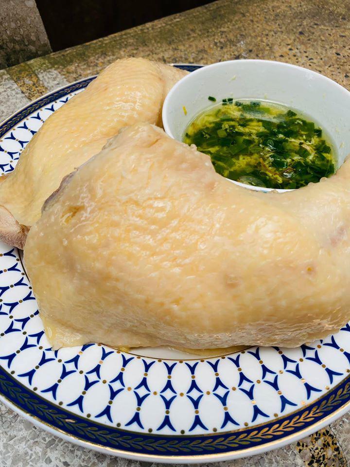 Đầu bếp xịn mách cách luộc đùi gà công nghiệp vừa ngon lại ngọt không chê vào đâu được-2