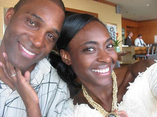 Cô gái hẹn hò 2 năm không biết chồng là hoàng tử, 13 năm sau vẫn yêu như ngày đầu-1