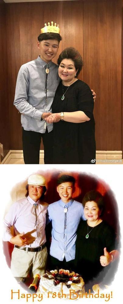 Cuộc sống của cậu bé từng gây bão với bài hát Gặp mẹ trong mơ sau 9 năm bây giờ ra sao?-5