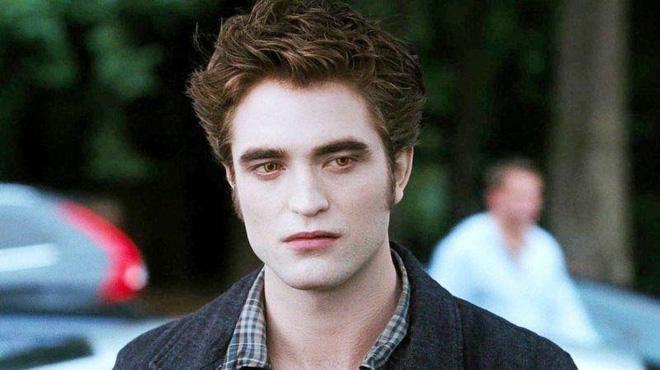 Dàn sao Twilight sau 12 năm: Hotboy ma cà rồng lên hạng Người Dơi, nam phụ đột ngột qua đời đầy bí ẩn-1