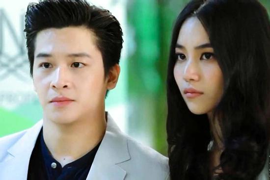 Cả nhà đều sững sờ khi chồng tôi đập bàn rồi vứt lại tờ đơn ly hôn ngay trước mặt bố vợ