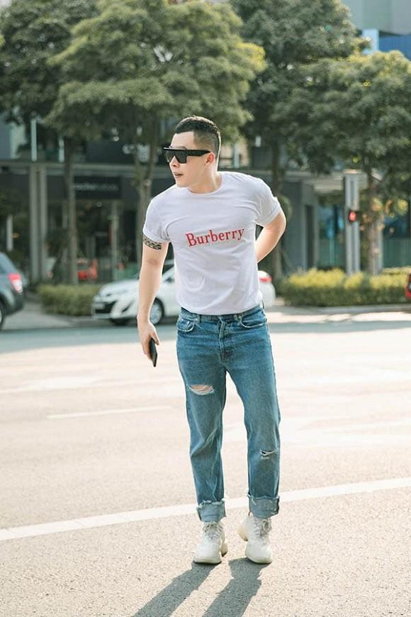 Trọn bộ ảnh Ngọc Trinh khoe thân hình toàn cơ, săn chắc nhưng đáng chú ý nhất lại là nhan sắc Vũ Khắc Tiệp hậu cách ly-7