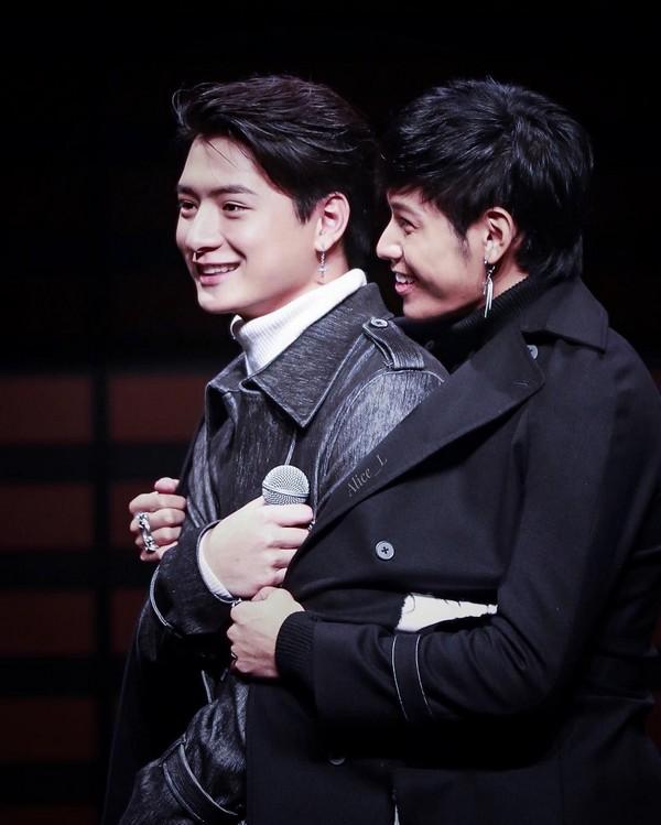 Đây là phim mở màn cho trào lưu đam mỹ ở Thái, tạo nên cặp đôi màn ảnh kinh điển-7