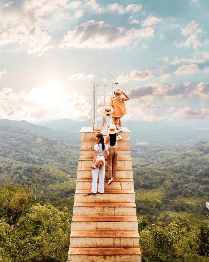 Cầu thang vô cực ở Đà Lạt lọt top 4 cầu thang sống ảo đẹp nhất thế giới-3