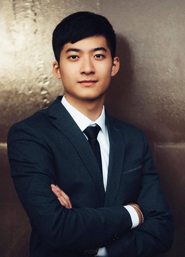 Xuất hiện nhanh như chớp trên VTV, nam thần ngành Y khiến chị em đổ đứ đừ-2