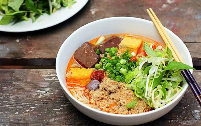 8 món ăn đường phố Sài Gòn khiến khách Tây mê mệt: Danh sách do blogger Úc bình chọn-6