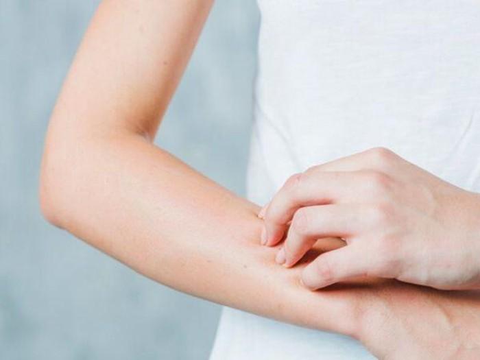 9 sai lầm chăm sóc da mùa hè gây tổn hại da trầm trọng-4