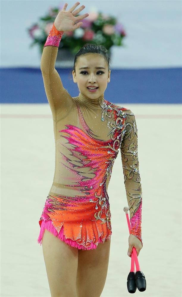 Dàn mỹ nữ Hàn bị chỉ trích vì tiệc tùng giữa mùa dịch-14