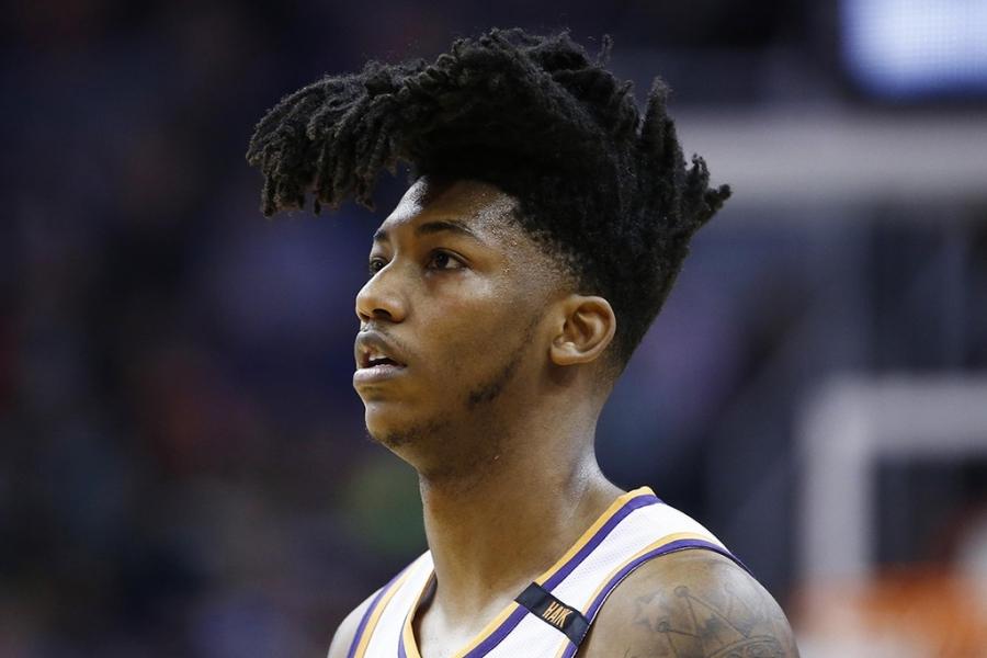 Elfrid Payton: Hậu vệ 26 tuổi từng sở hữu mái tóc phản vật lý trong một thời gian dài. Nhiều fan bóng rổ tự hỏi tại sao Payton lại có thể thi đấu với kiểu tóc kỳ lạ như thế này.