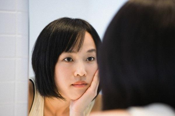 Vừa nhìn thấy mặt em rể, chồng tôi đã thốt ra một câu tưởng hờ hững mà khiến cả nhà hốt hoảng-1