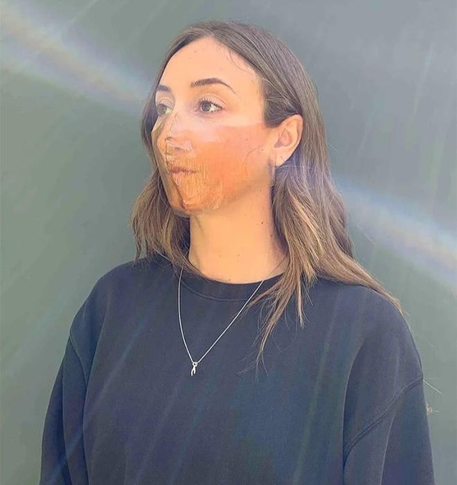 Chiếc túi hình khẩu trang khổng lồ được dân mạng tìm mua-3