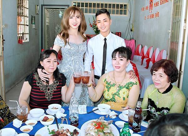 Hành trình có một không hai của người đàn ông mang bầu và sinh con đầu tiên ở Việt Nam-3