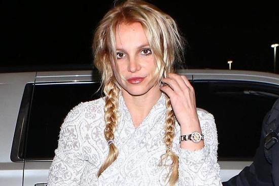 Britney Spears - công chúa nhạc pop và cú trượt dài sự nghiệp