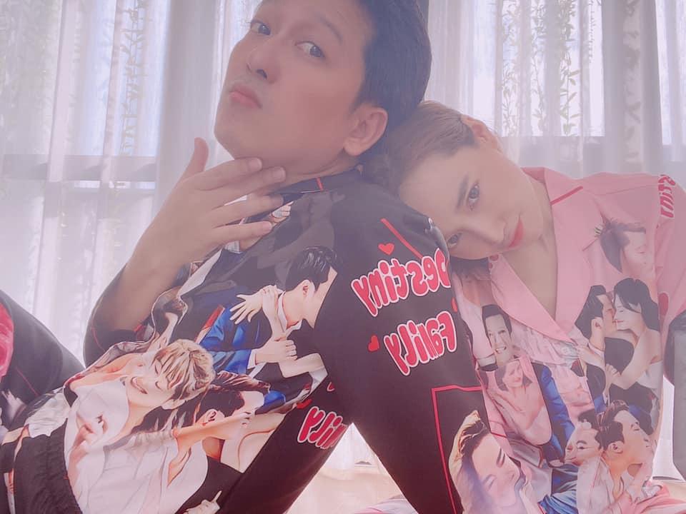 Không hàng hiệu tiền tỷ, Nhã Phương diện đồ ngủ đôi khẳng định chủ quyền trong sinh nhật tuổi 30-6