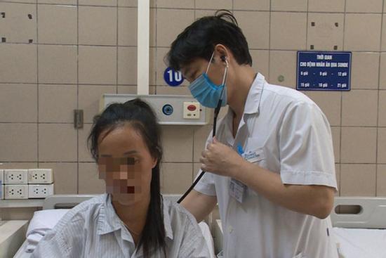 Nắng nóng, người phụ nữ hôn mê, tổn thương đa tạng vì sốc nhiệt