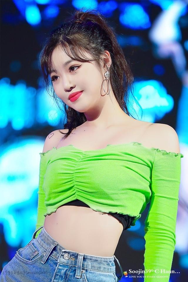 2 idol đang nổi đình đám với giới lesbian xứ Hàn-5