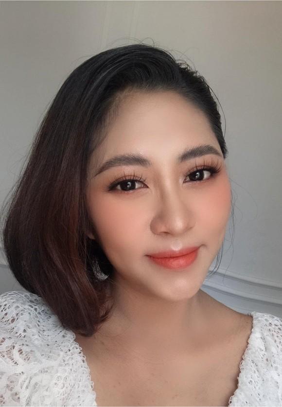 Hoa hậu Đại dương Đặng Thu Thảo chụp ảnh kỉ niệm bầu bí nhưng vết rạn chằng chịt ở bụng khiến ai cũng thương-3