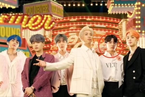 Vẻ đẹp của idol Hàn bị đàn em ví trông như chiếc đũa-11