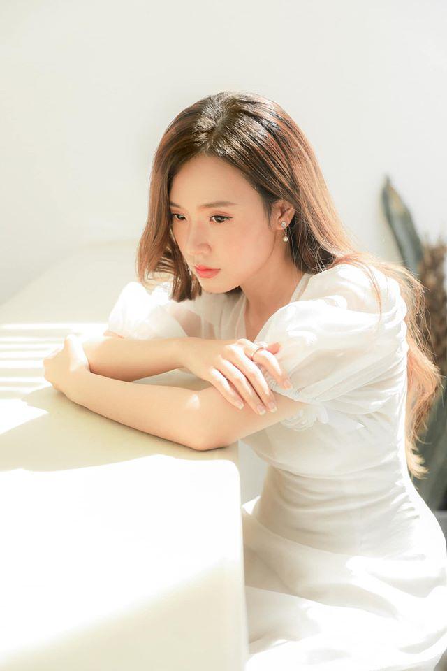 SAO MAKE OVER: Sam lộ mặt mụn - Ji Yeon T-ara trang điểm hai hàng lông mày khó hiểu-8