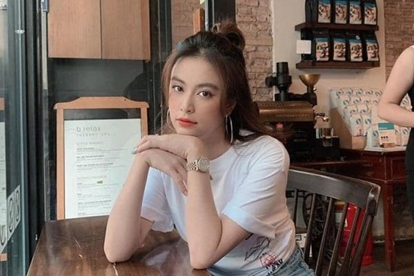 Du lịch cùng gia đình, Hoàng Thùy Linh - Gil Lê lộ loạt hình cực tình tứ-8