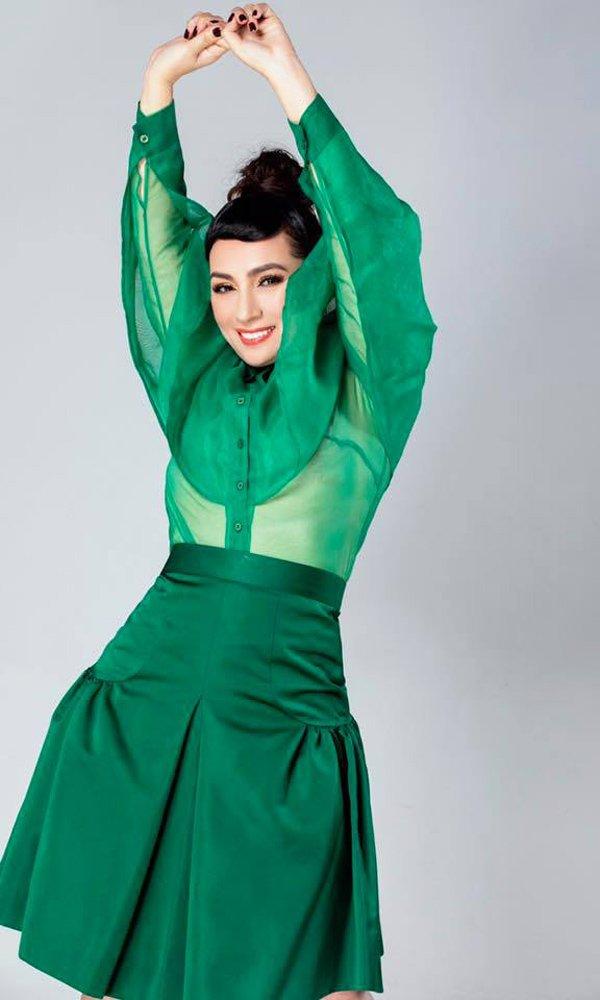 Phi Nhung - nữ nghệ sĩ giàu có bậc nhất Vbiz nhưng luôn ăn mặc giản dị-9