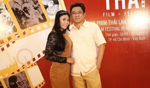 Vua Bảo Đại trên màn ảnh: Việt kiều bỏ tương lai sáng lạn về nước đóng phim, U50 lấy thêm đời vợ-10