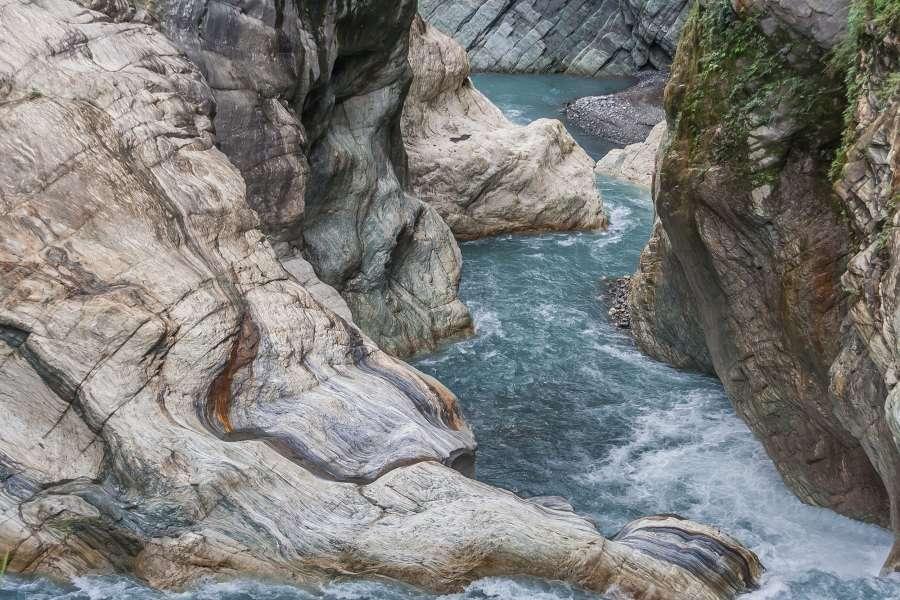 Chiêm ngưỡng những hẻm núi đẹp nhất trên Trái đất-8