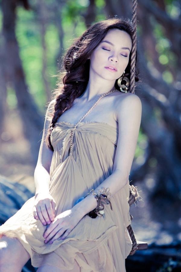 Hồ Ngọc Hà và 2 lần mang thai cách nhau 10 năm khiến showbiz Việt rúng động-9