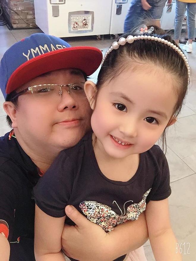 Gia Bảo gặp lại con gái sau hơn 3 tháng-1