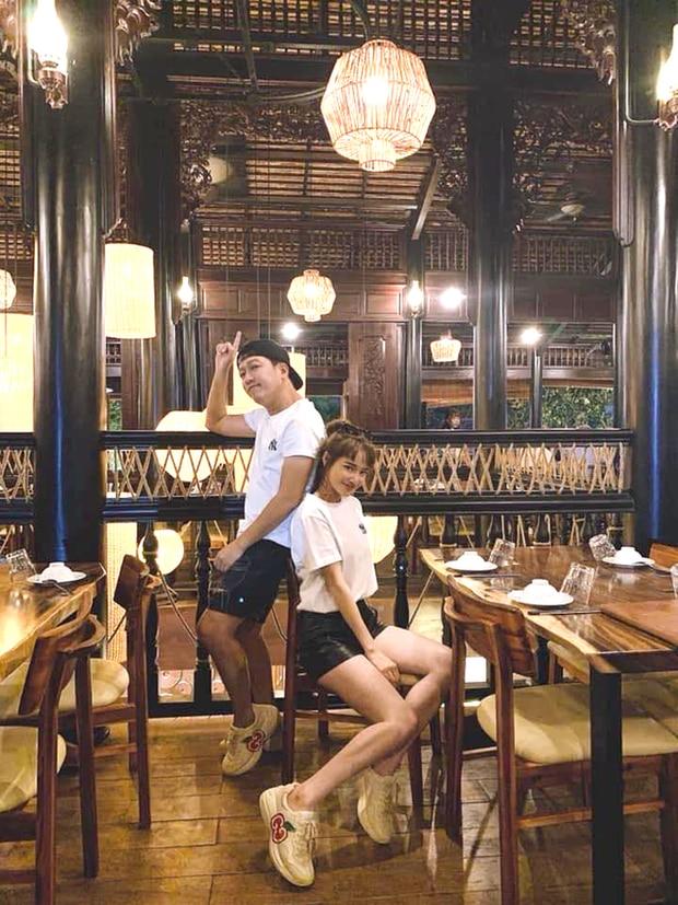 Nhã Phương mặc croptop khoe eo thon dáng mảnh khiến ai cũng trầm trồ-4