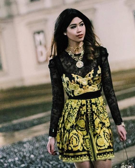 Đụng hàng áo bratop Versace: Lệ Quyên - Minh Hằng - Tiên Nguyễn lên sóng 3 phong cách khác nhau-7