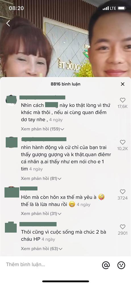 Không uống chung cốc, hôn cũng hời hợt, chồng 28 tuổi bị nghi đang gồng khi cưới vợ 63 ở Cao Bằng-2