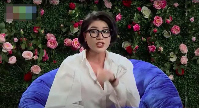 Trang Trần đấu khẩu gay gắt hàng tôm hàng cá với TS. Lê Thẩm Dương-1