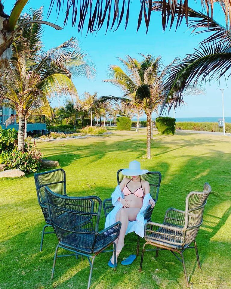 Bầu bí sắp đẻ, Vân Navy lộ ảnh giường chiếu nóng rẫy với ông xã doanh nhân-1