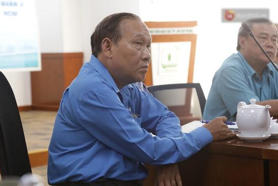 Vụ cây bật gốc đè chết học sinh lớp 6 ở Sài Gòn: Hiệu trưởng nói gì về thông tin cựu học sinh từng cảnh báo cây phượng có nguy cơ đổ từ trước?