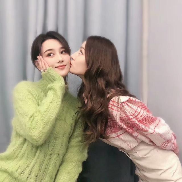 Hoàng Cảnh Du dính phốt, dân mạng nhiệt tình ship Địch Lệ Nhiệt Ba - Trương Hinh Dư-3