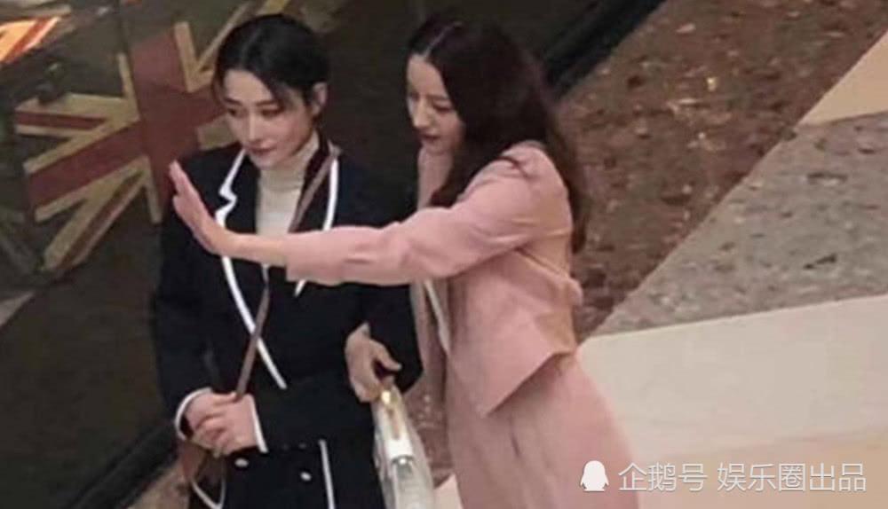 Hoàng Cảnh Du dính phốt, dân mạng nhiệt tình ship Địch Lệ Nhiệt Ba - Trương Hinh Dư-9