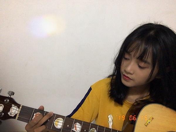 Vẻ ngoài nữ ca sĩ 17 tuổi bị đuổi khỏi nhóm nhạc đông nhất Việt Nam-5