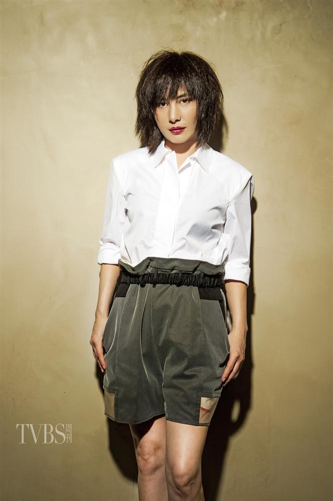 Hà Siêu Nghi: Ái nữ vua sòng bạc Macau dùng tiền mua vai khiến TVB phải nhún nhường-4