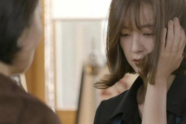 Vợ hỏi đang ở đâu, chồng ung dung gửi về 1 bức ảnh nhưng không ngờ bị vợ phát hiện đi ăn với tình cũ-4