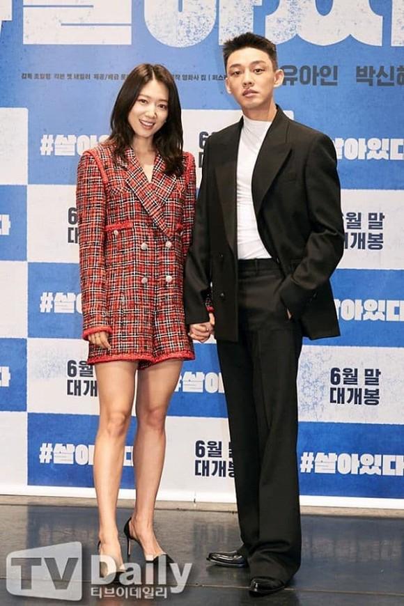 Chơi set đồ hàng trăm triệu đồng, Park Shin Hye vẫn bị chê mũm mĩm khi sánh đôi anh bạn thân của Song Hye Kyo-1