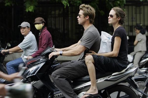 Ảnh xưa cũ của Angelina Jolie gây sốt trở lại: Nhan sắc báu vật, khí chất hơn người-8