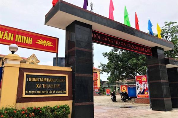 Phó chủ tịch xã gọi người đập huyệt mộ của dân-2