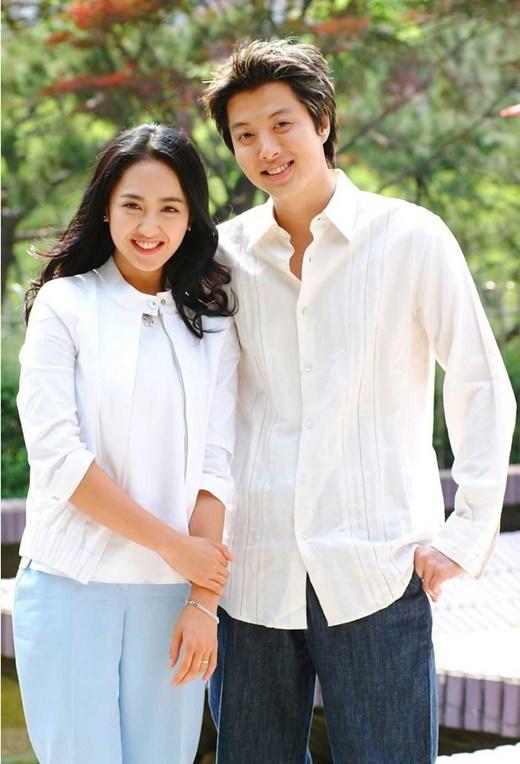 Mỹ nam đào hoa nhất Kbiz: Cứ đóng phim với ai là yêu luôn người đó-2