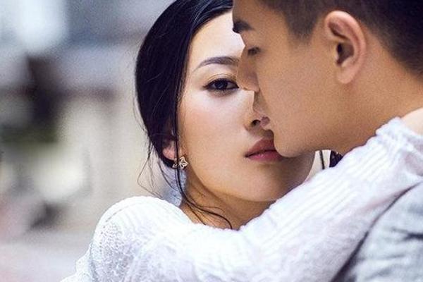 Đến nhà bạn gái tránh nóng, thanh niên tá hỏa thấy nàng đang mây mưa với người khác-5