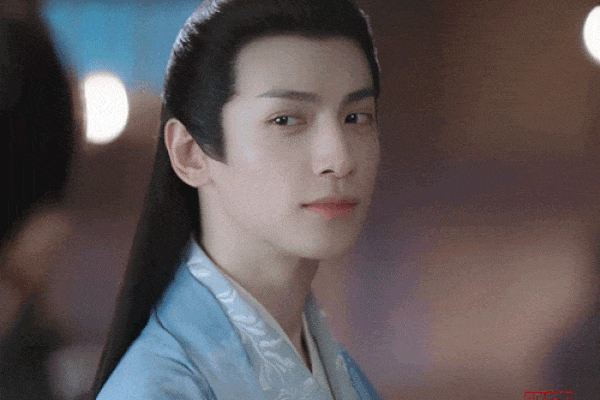 La Vân Hi lộ tình trạng gầy đến mức đáng báo động, phản ứng của netizen: Chẳng khác nào bộ xương khô-15